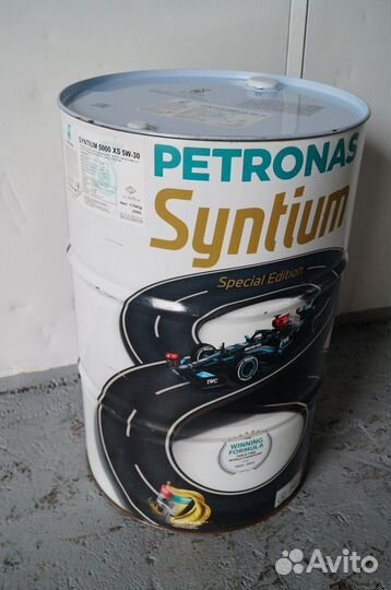 Моторное масло petronas syntium 5000 XS 5W30