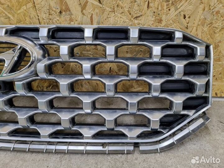 Решетка радиатора Hyundai Santa Fe 4 TM С 2020