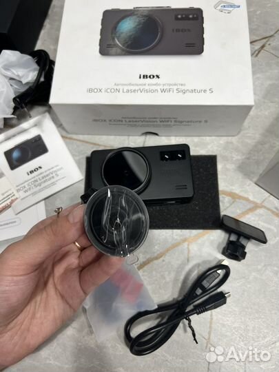 Видеорегистратор с радар-детектором и GPS iBox