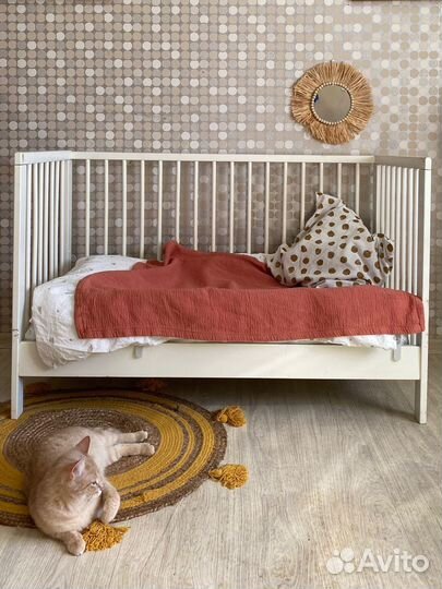 Детская кровать IKEA с матрасом