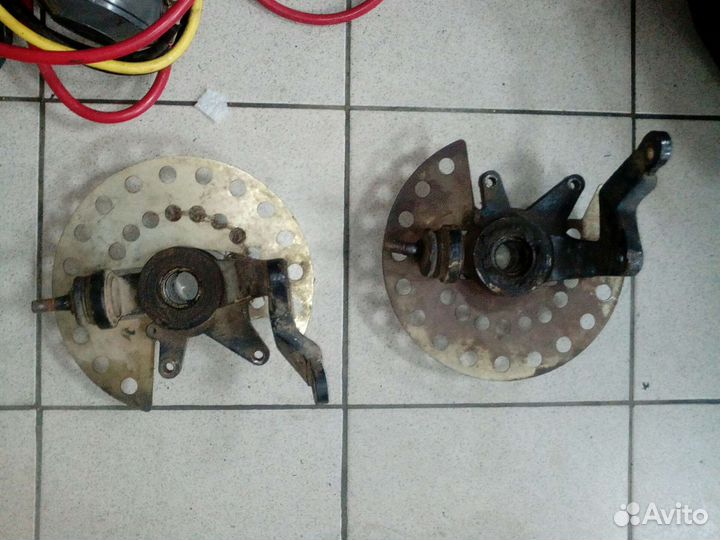 Поворотные кулаки Stels 500gt