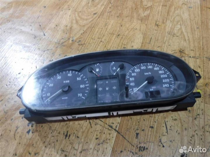 Панель приборов Renault Megane I 1999-2004
