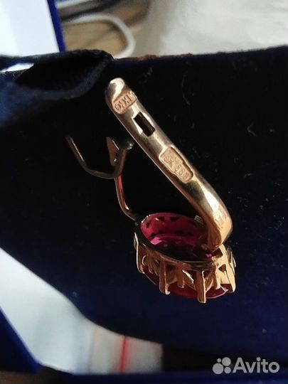 Золотые серьги 583 пробы СССР