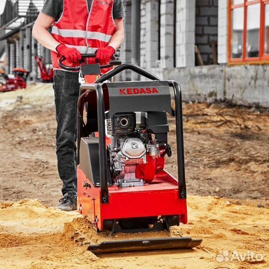 Виброплита Kedasa 300 кг двс Honda в наличии