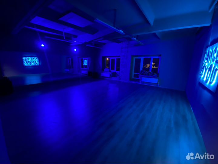 Аренда танцевального зала и крыши