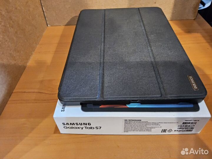 Samsung Tab S7 sm-t875