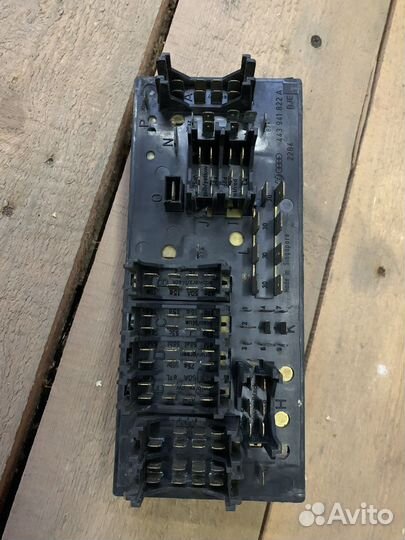 Блок предохранителей Ауди 80