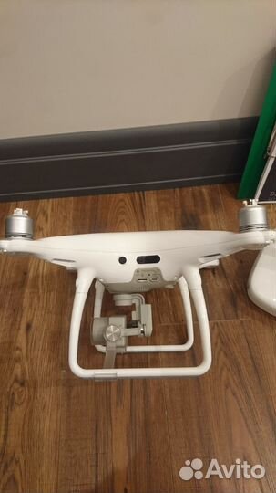 Квадрокоптер Fantom DJI 4 PRO +