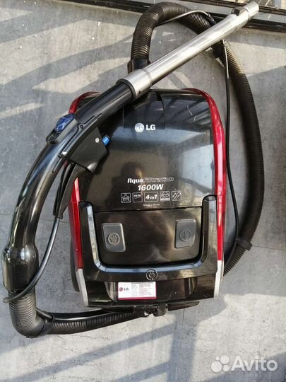 Моющий пылесос