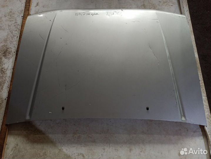 Капот Mitsubishi Pajero V45W 1999