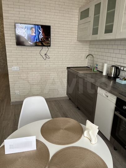 1-к. квартира, 54 м², 8/9 эт.