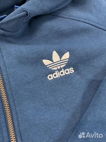 Толстовка женская adidas 42