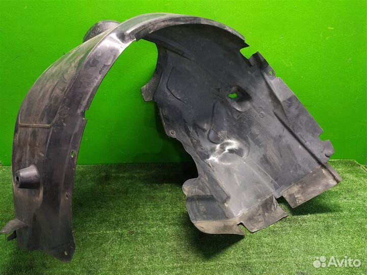 Подкрылок передний правый Ford Focus 3 (CB8) 2015