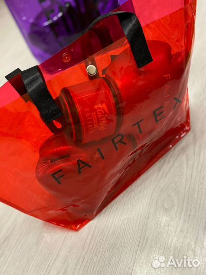 Боксерские перчатки Fairtex