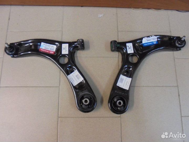 Рычаг передний Hyundai Solaris