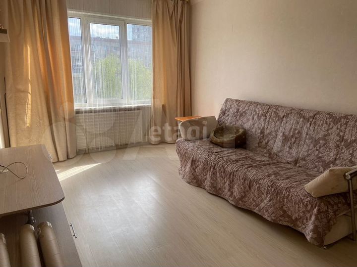 2-к. квартира, 43 м², 6/9 эт.