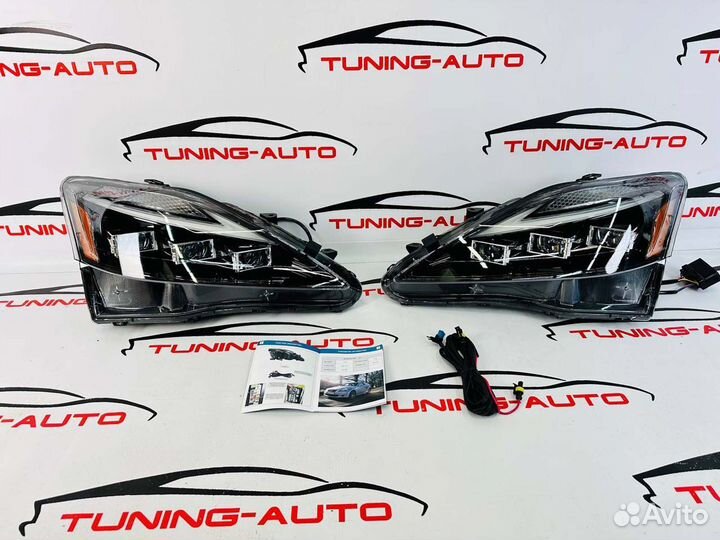 Фары Lexus IS250 05-12г стиль 21 год Vland Y5686