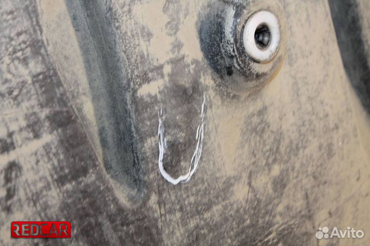 Пыльник бампера зад лев Toyota Camry XV70 (17)