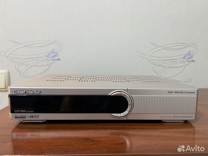 Спутниковый ресивер Golden Interstar DSR-7800crci