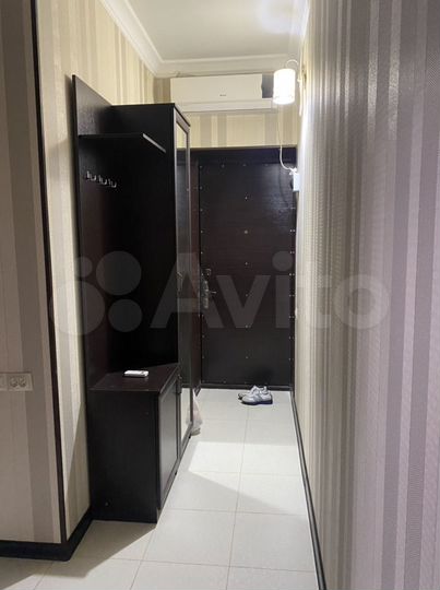 2-к. квартира, 65 м², 2/5 эт.