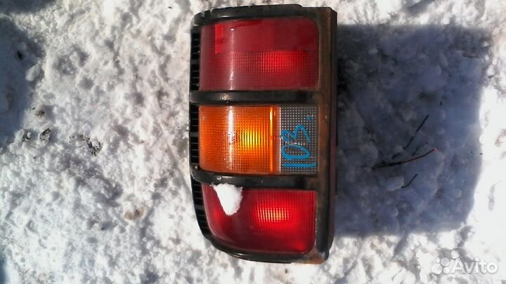 Стоп сигналы задние фонари Mitsubishi Pajero 1993