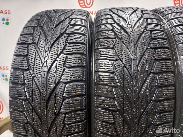 Nokian Tyres Hakkapeliitta R2 215/60 R17