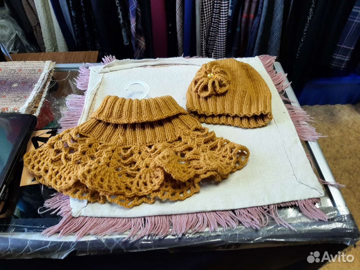 Шапка с машинкой, новая, ручной работы