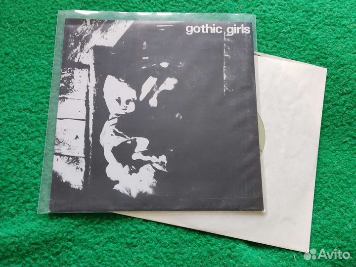 Gothic Girls - Outrage/Devil, 7’ (post punk, goth