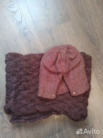 Женские шапки