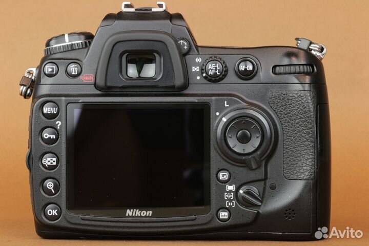 Nikon D300s (id 33635)