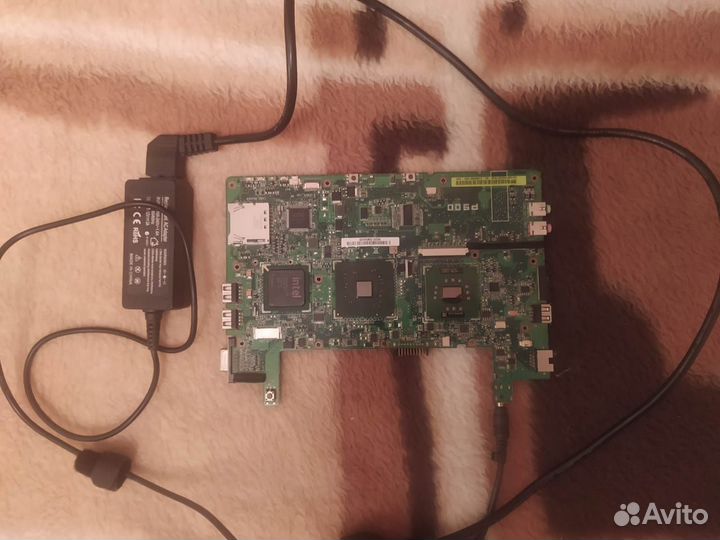 Материнская плата asus eeepc EEE PC 900 + Питание