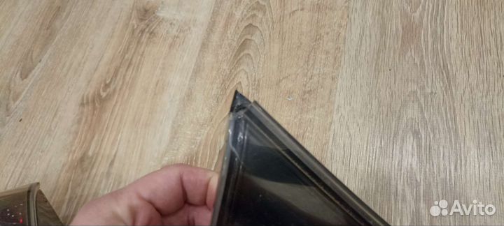 Mazda 3 BK задний фонарь в крышку багажника левый