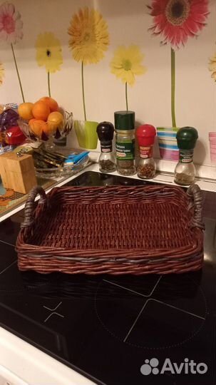 Плетеный поднос