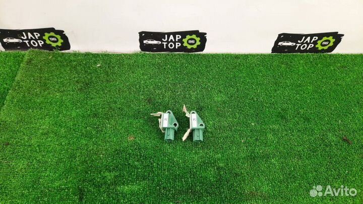 Датчик airbag задний Volkswagen Passat B6 2.0 BVY