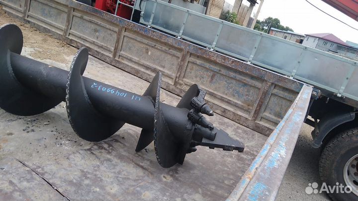 Шнек буровой 400мм универсальный