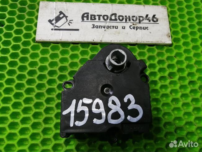 Моторчик заслонки отопителя Mercedes Benz ML W163