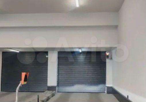 Машиноместо, 13 м²