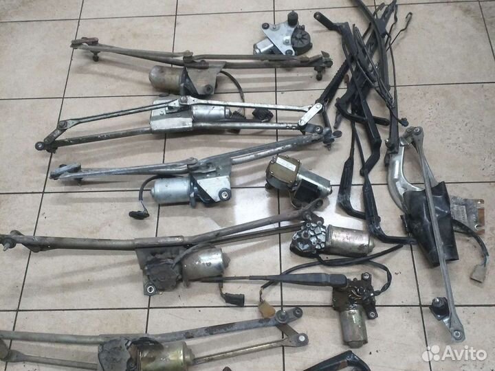 Трапеция дворников стеклоочистителя. шевроле нива