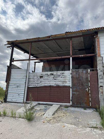 Гараж, > 30 м²