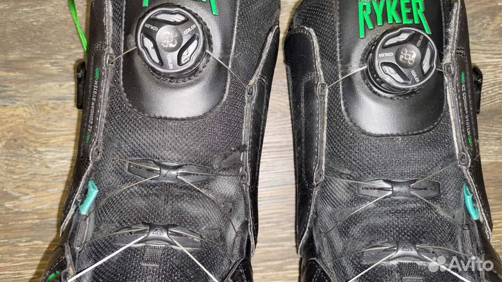 Ботинки для сноуборда 46 размер (US 12)