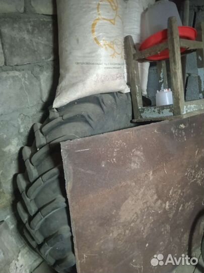 Запчасти на трактор т25