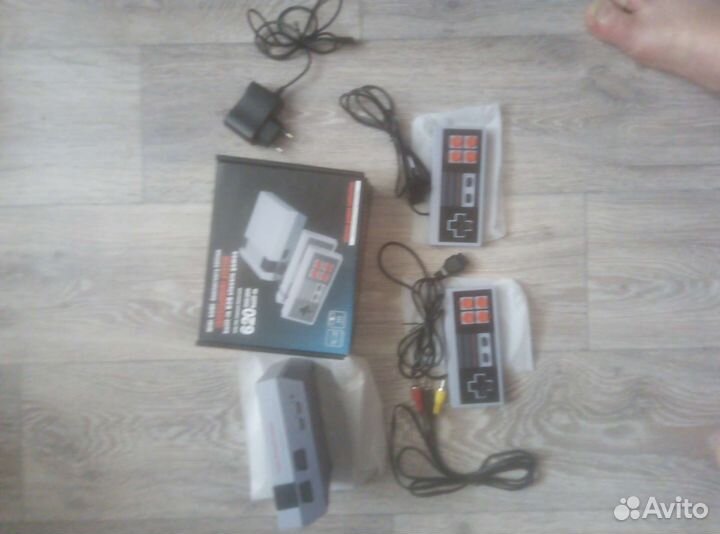 Игровая приставка