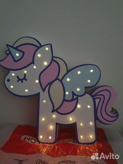 Светильник Единорог
