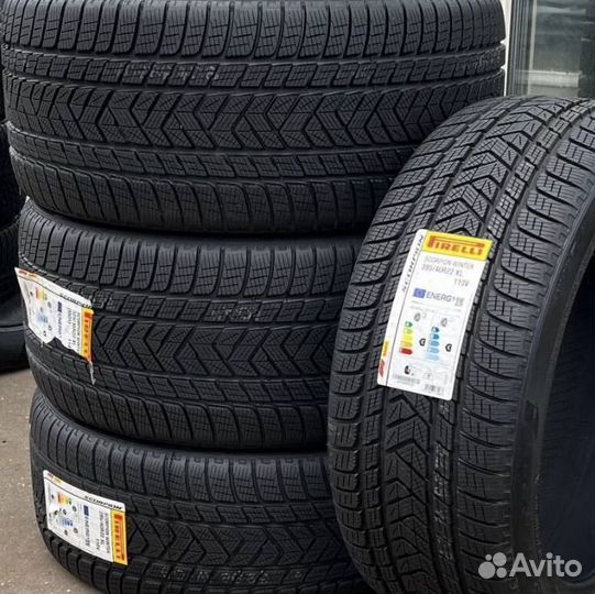 Pirelli Scorpion Winter 285/40 R22 и 325/35 R22
