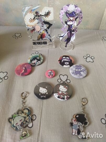 Значки брелки акриловые фигурки по аниме