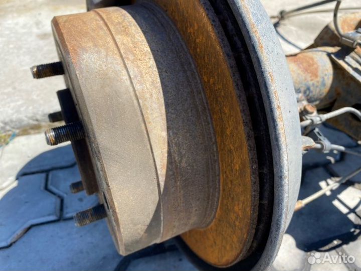 Диск тормозной лев. зад. Toyota land cruiser, Lx47