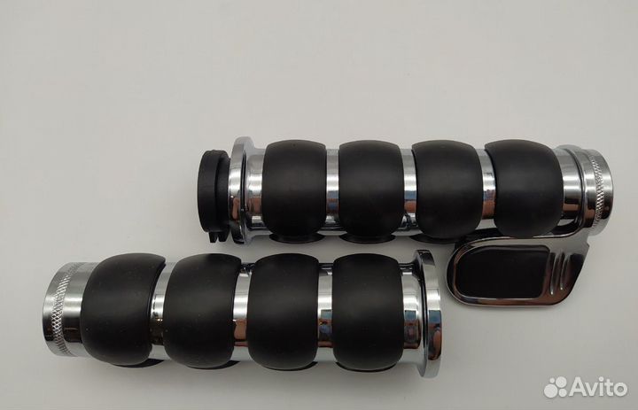 Грипсы с лепестком 25мм