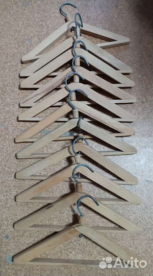 Вешалки плечики