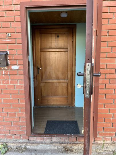 3-к. квартира, 86 м², 1/3 эт.