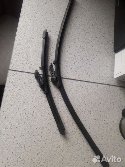 Щётки на лобовое стеклр